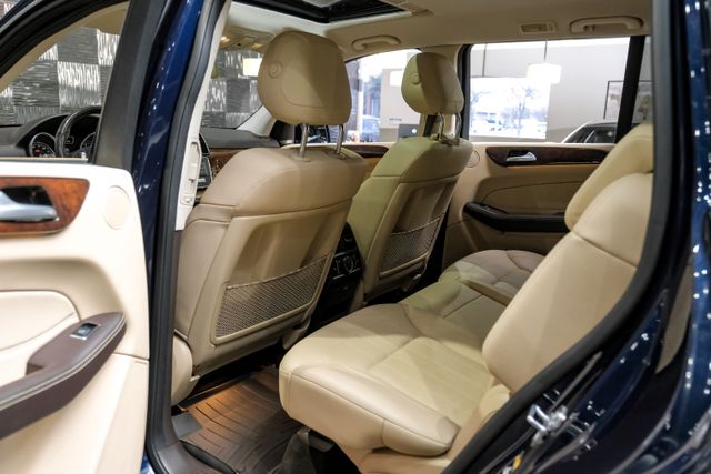 2019 Mercedes-benz Gls Gls 450 4matic Sport Utility 4d - Image 33