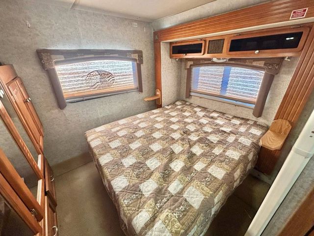 2005 Gulf Stream Bt Cruiser - Image 15