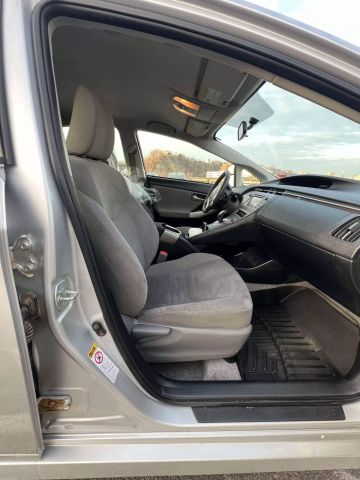 2014 Toyota Prius Two Hatchback 4d - Image 15