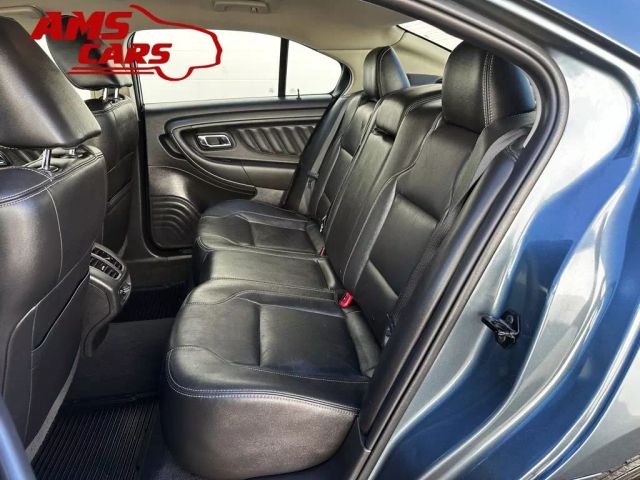 2010 Ford Taurus - Image 14