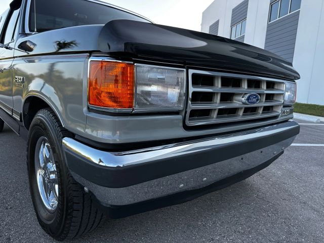 1987 Ford F150 - Image 32