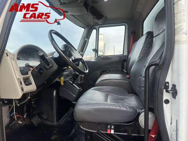 2016 International 4300 - Image 8