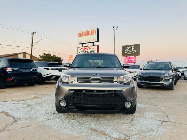 2016 Kia Soul - Image 2