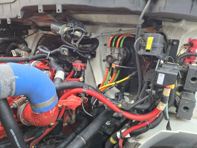 2020 International Mv607 - Image 23