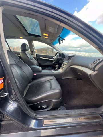 2007 Infiniti G35x Sedan 4d - Image 16