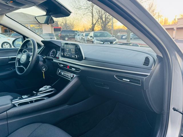 2021 Hyundai Sonata - Image 18
