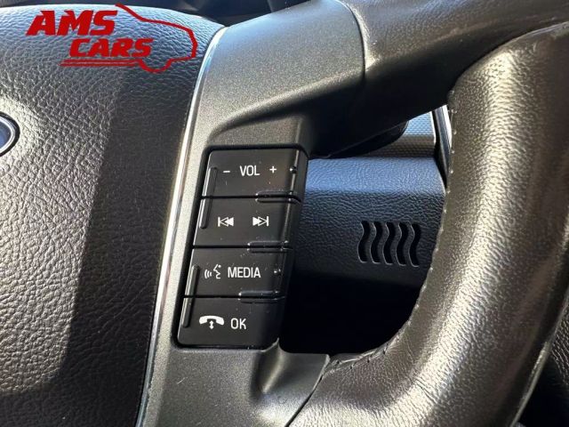 2010 Ford Taurus - Image 23