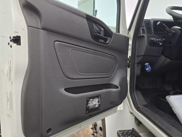2020 International Mv607 - Image 25