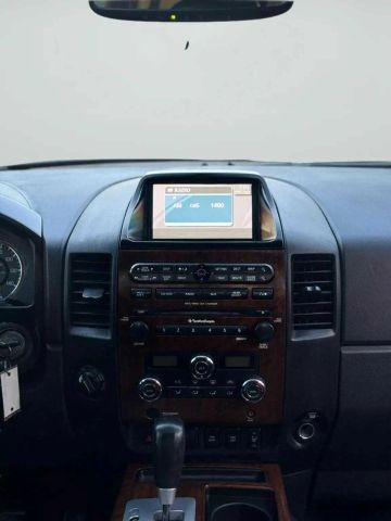 2010 Nissan Titan Crew Cab - Image 21
