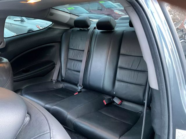 2009 Honda Accord - Image 14