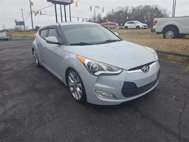 2014 Hyundai Veloster - Image 3