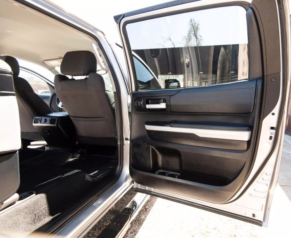2018 TOYOTA TUNDRA CREWMAX PICKUP - AUTOMATIC - Auto Masters of Carolinas