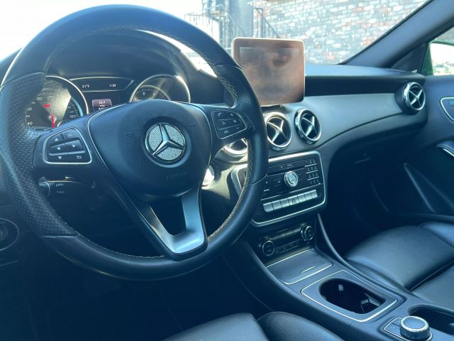 2018 MERCEDES-BENZ GLA SUV 4-CYL, TURBO, 2.0 LITER GLA 250 SPORT UTILITY 4D