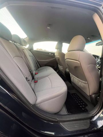 2014 Hyundai Sonata Gls Sedan 4d - Image 16