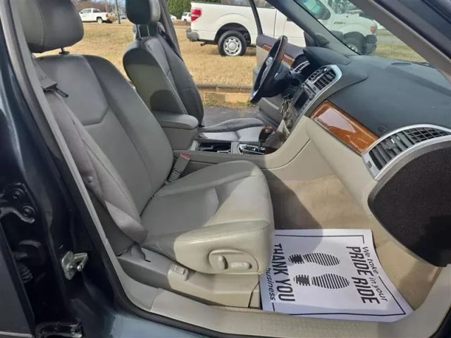 2008 Cadillac Srx - Image 16