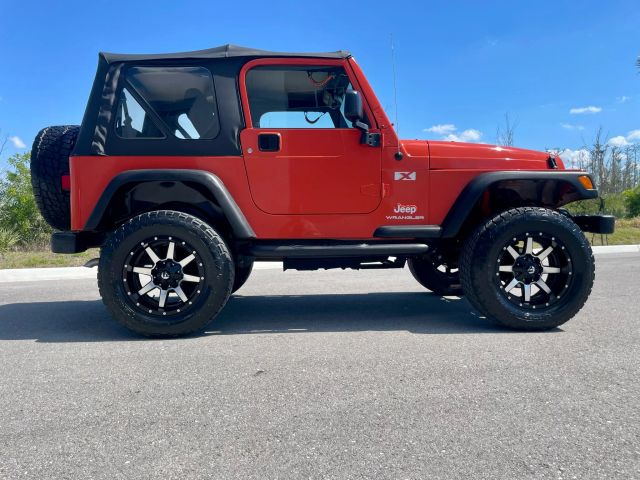 2005 Jeep Wrangler - Image 6