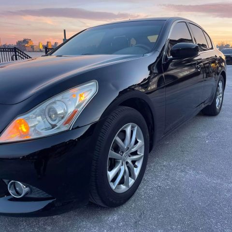 2013 Infiniti G37x Sedan 4d - Image 10