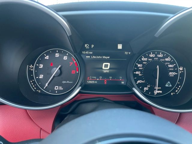2021 Alfa Romeo Giulia - Image 90