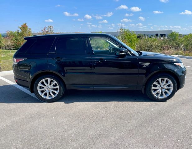 2014 Land Rover Range Rover Sport - Image 9