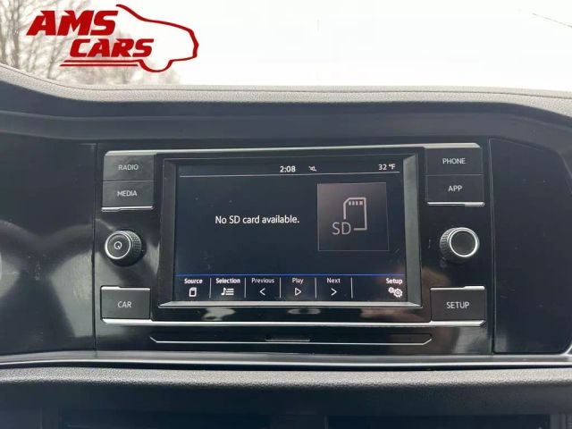 2019 Volkswagen Jetta - Image 23