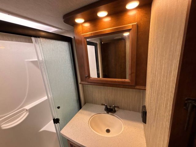 2018 Heartland Big Country Fifth Wheel - Image 21
