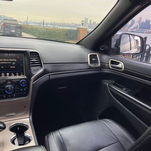 2015 Jeep Grand Cherokee Limited Sport Utility 4d - Image 19