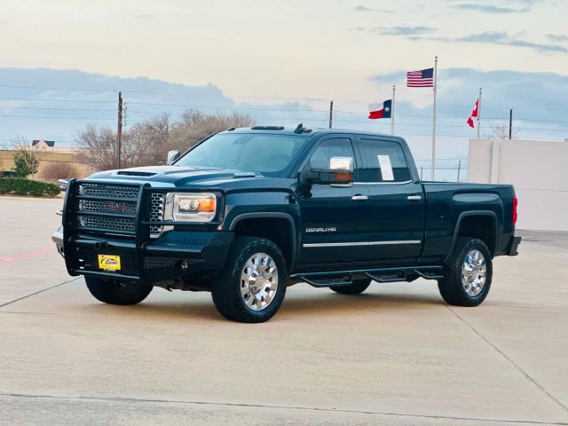 2017 Gmc Sierra 2500 Hd Crew Cab - Image 1