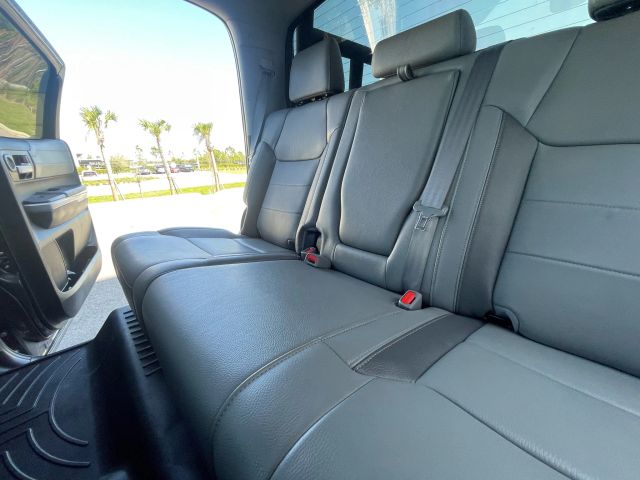 2019 Toyota Tundra Crewmax - Image 142