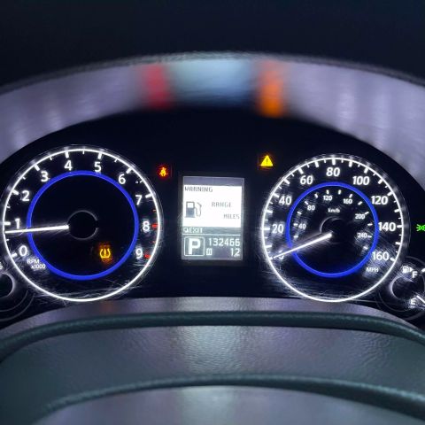 2013 Infiniti G37x Sedan 4d - Image 35