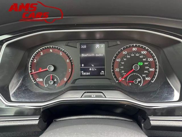 2019 Volkswagen Jetta - Image 17