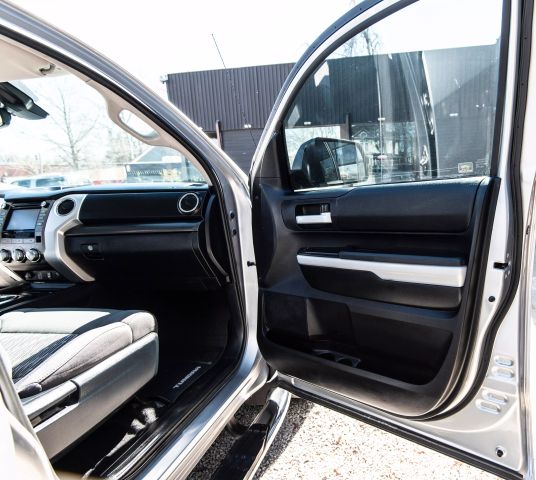 2018 TOYOTA TUNDRA CREWMAX PICKUP - AUTOMATIC - Auto Masters of Carolinas