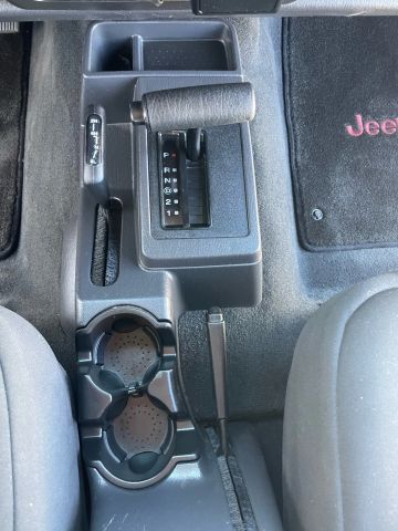 2005 Jeep Wrangler - Image 99