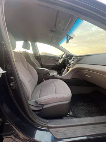2014 Hyundai Sonata Gls Sedan 4d - Image 15