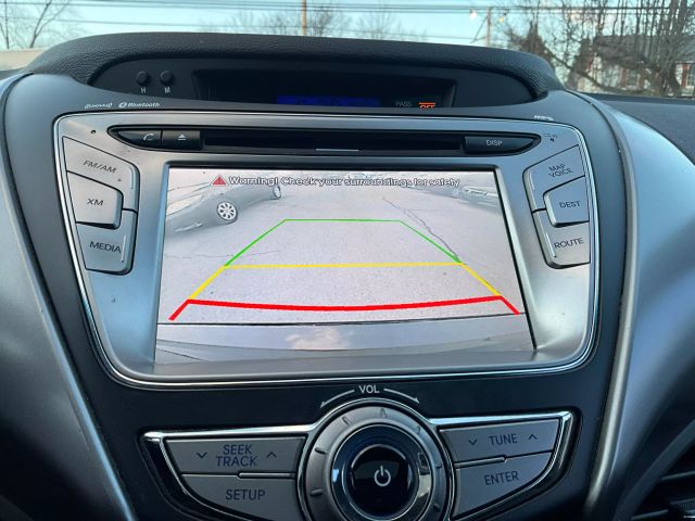 2013 Hyundai Elantra - Image 14