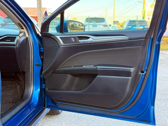2018 Ford Fusion - Image 24