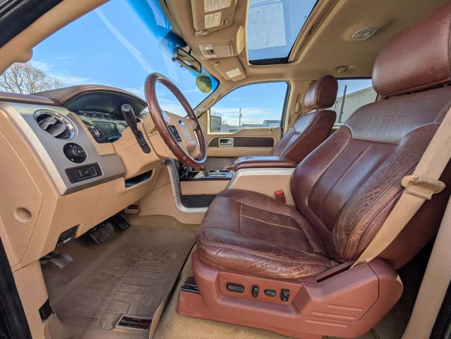 2014 Ford F150 Supercrew Cab King Ranch Pickup 4d 5 1/2 Ft - Image 10