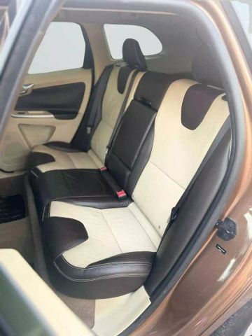 2010 Volvo Xc60 - Image 15