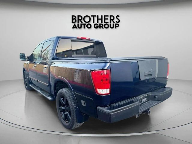 2010 Nissan Titan Crew Cab - Image 7