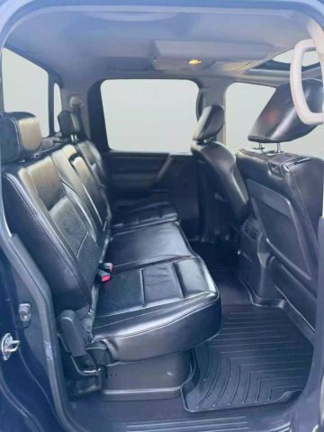 2010 Nissan Titan Crew Cab - Image 19
