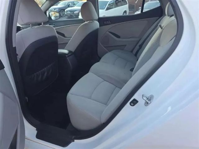 2013 Kia Optima - Image 21