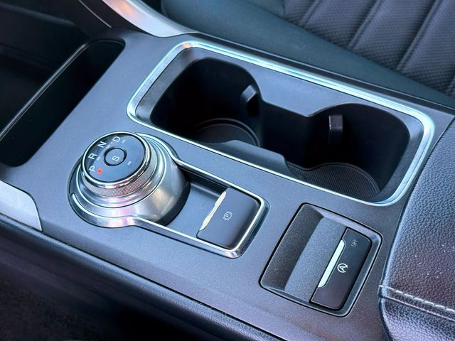 2018 Ford Fusion - Image 16