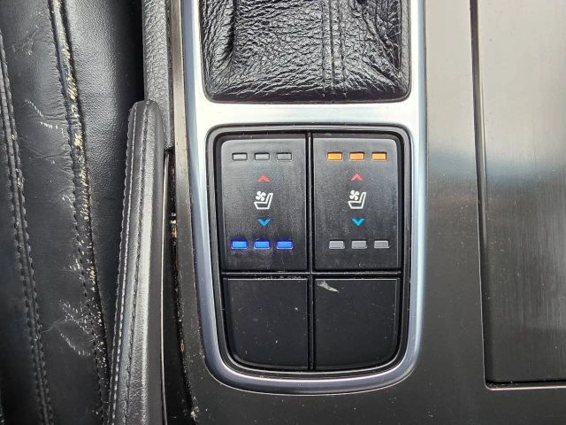 2015 Hyundai Azera - Image 25