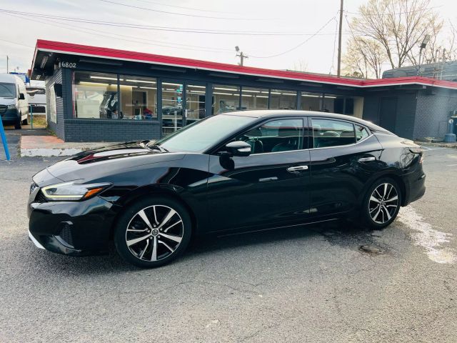 2022 Nissan Maxima - Image 12