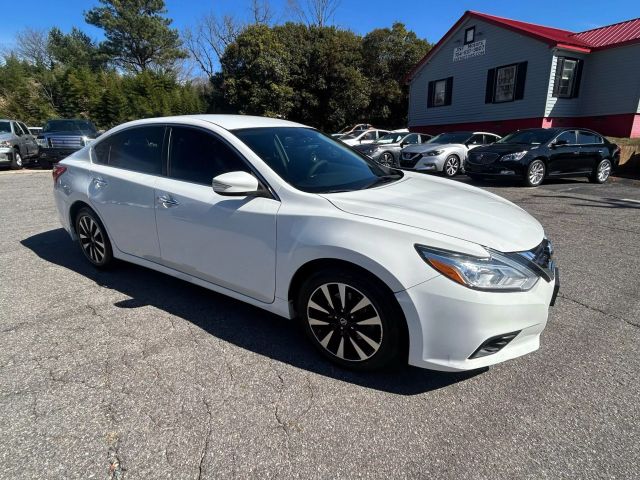2018 Nissan Altima - Image 1