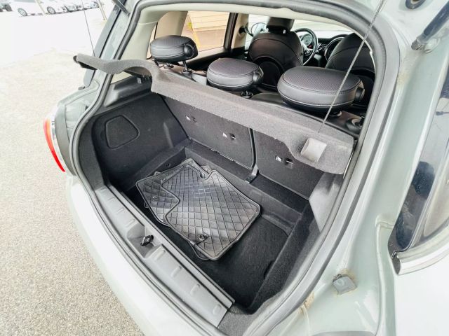 2015 Mini Hardtop 4 Door - Image 15