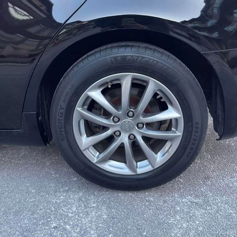 2013 Infiniti G37x Sedan 4d - Image 31