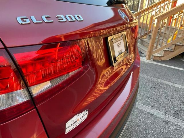 2016 MERCEDES-BENZ GLC SUV RED AUTOMATIC - Peach State Motors