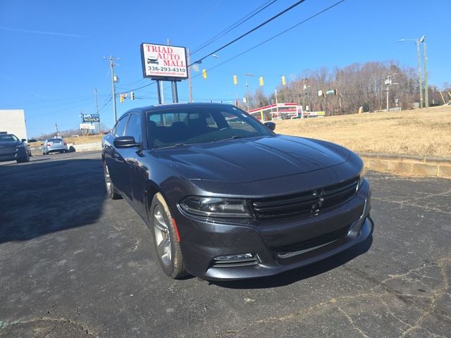 2018 Dodge Charger - Image 3