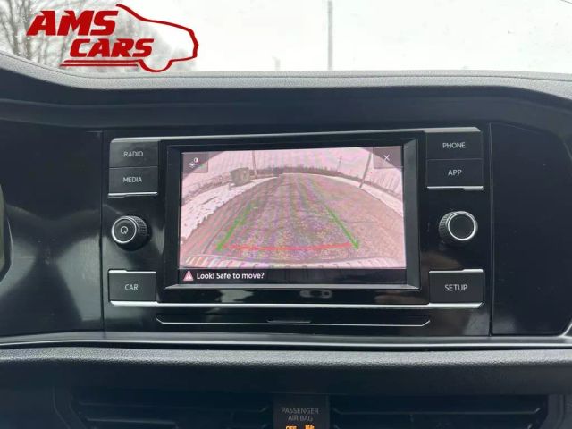2019 Volkswagen Jetta - Image 28
