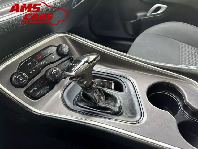 2019 Dodge Challenger - Image 42